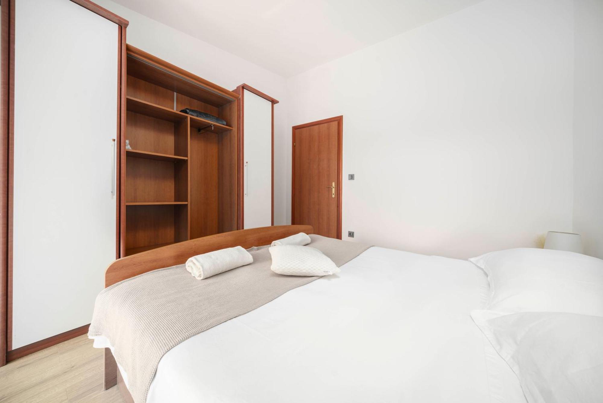Apartments Vitis - City Centre - Free Parking Vodice Dış mekan fotoğraf