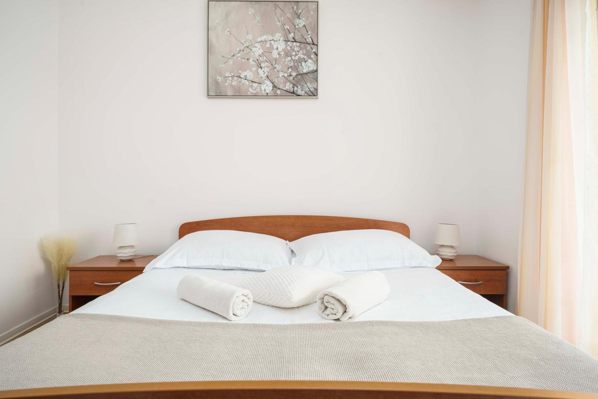 Apartments Vitis - City Centre - Free Parking Vodice Dış mekan fotoğraf