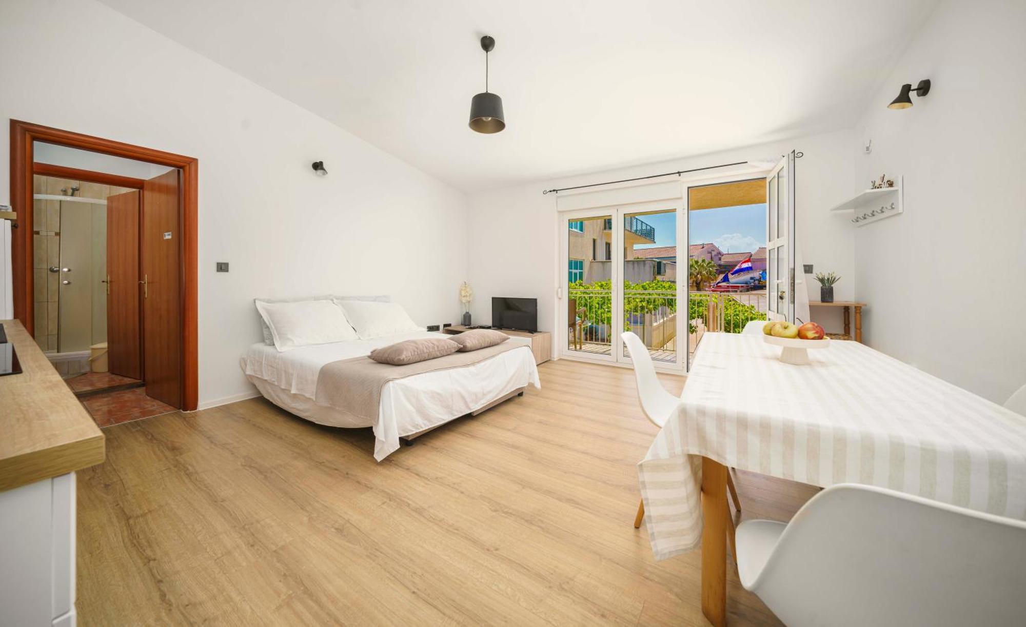 Apartments Vitis - City Centre - Free Parking Vodice Dış mekan fotoğraf