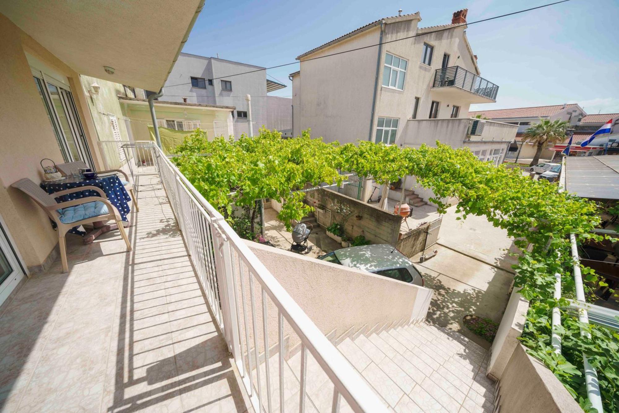 Apartments Vitis - City Centre - Free Parking Vodice Dış mekan fotoğraf